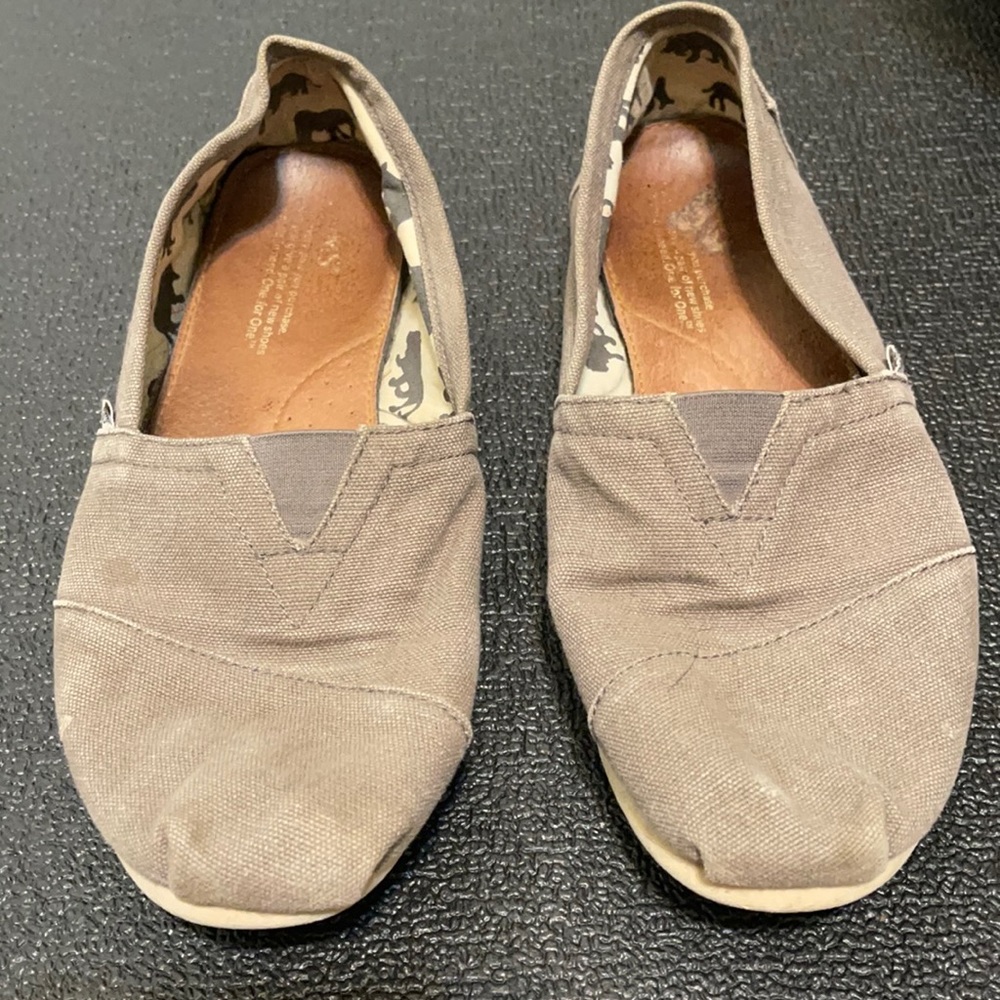 TOMS